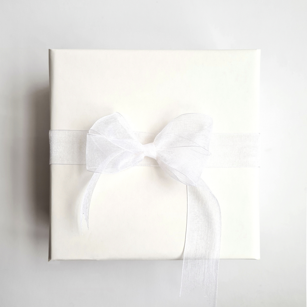 
                  
                    3 Glass Tube Gift Box
                  
                